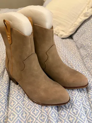 Brand new MIA boots thumbnail 2