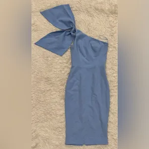 NWOT Dress The Population TIFFANY One Shoulder MIDI Dress Sky blue sz M thumbnail 3