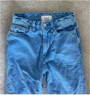 Urban Outfitters BDG Blue Corduroy Pants Mom Jeans thumbnail 2