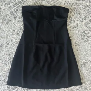 NWT Charcoal Suki Mini Dress Black Size 6 thumbnail 4