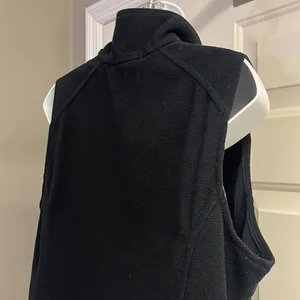 Land’s End Women’s Black Full Zip-Up Fleece Mock Neck Vest with Pockets- Medium thumbnail 11
