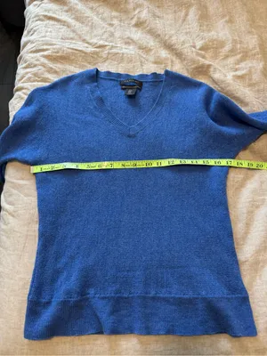 Tahari 100% ExtraFine Merino Wool Blue Sweater thumbnail 5