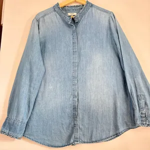 Kensie Jeans Blue Denim‎ Shirt Ruffle Mandarin Collar Long Sleeve Light Wash XL thumbnail 2