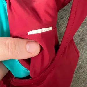 Fabletics‎ Women's XL Red Teal Fiona Low impact Sports Bra thumbnail 3