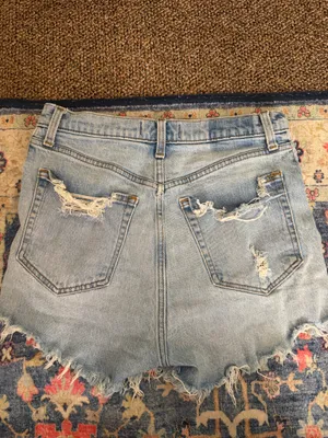 Abercrombie high rise mom shorts thumbnail 2
