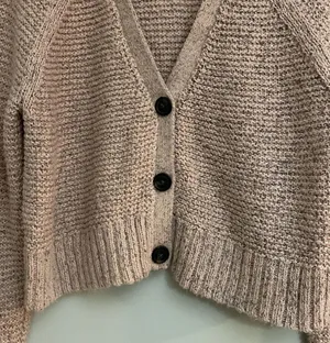 American Eagle womens rose pink cropped knit front button sweater size L thumbnail 3