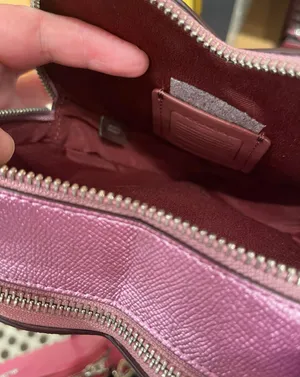 Coach Heart Crossbody Bag in Metalic Crossgrain Leather Lilac CP020 thumbnail 11