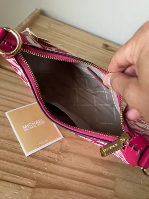 Michael Kors Purse thumbnail 11