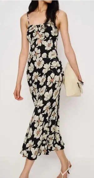 Reformation Zia Dress in Oriole XS thumbnail 1
