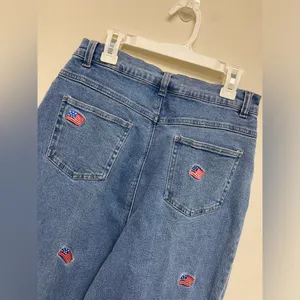 Vintage Americana Embroidered American Flag High Waisted Jeans size 8 thumbnail 6