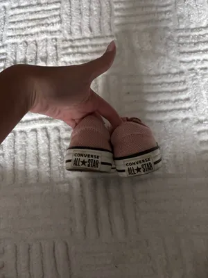 Converse thumbnail 3