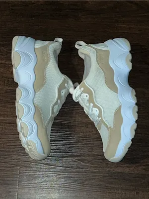 Alegria Boom Joy Ecru Cream and Beige Women's Sneakers Size 9 thumbnail 4