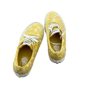 Vans Women's Size 7 Yellow Floral Print Lace-Up Sneakers thumbnail 3