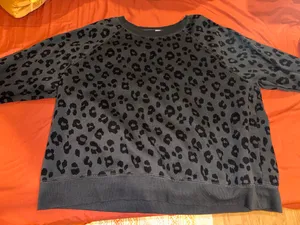 Old Navy Sweatshirt thumbnail 1