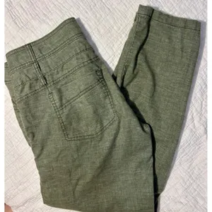 Prana Olive Green Linen Blend High Waisted Triple Button Crop Pants Size 8 thumbnail 7