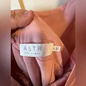 ASTR The Label Marla‎ Flutter Strap Satin Mini Dress NWOT Pink Rose Size L thumbnail 2