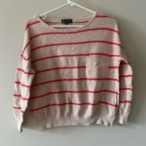 Women’s POL sweater Medium thumbnail 1