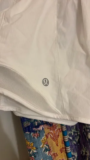 Lululemon Shorts thumbnail 7