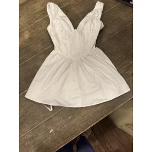 Naked Wardrobe SHIRTING V-NECK CORSET‎ MINI DRESS White Size XS thumbnail 2