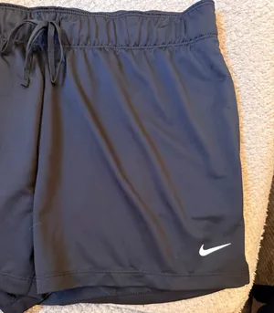 Nike Women's Dri-Fit Training Shorts Black Size L DA0319-013 thumbnail 2