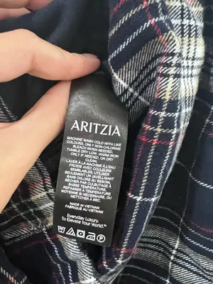 Aritzia Plaid Pajama Shorts M | Tartan Lounge Shorts | Preppy Cozy Sleepwear thumbnail 3