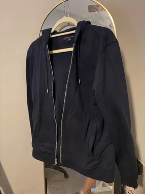 Banana republic black hoodie thumbnail 3