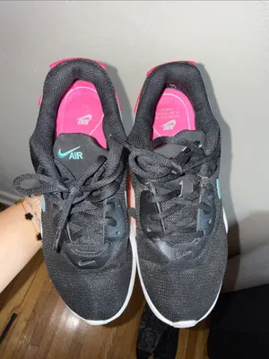 Nike Air Max Oketo Black Aqua Pink Sneakers Women’s Size 6 thumbnail 2