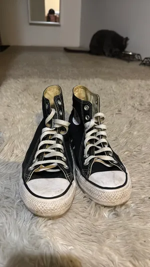 Black High-Top Converse thumbnail 2