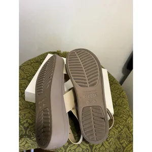 Crocs Literide Brooklyn Low Wedge Platform Sandal Size 10 Women'S Beige thumbnail 8