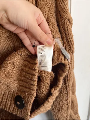 Free People • Bonfire Cable Knit Cardi cropped cardigan sweater chunky brown thumbnail 10