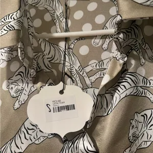 New satin tiger long sleeve small blouse thumbnail 2