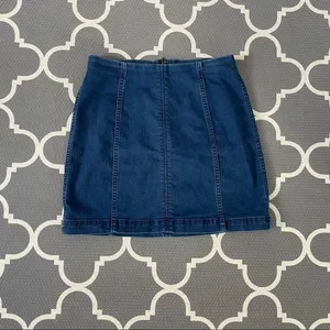 Free people modern femme dark denim miniskirt jean skirt size 8 thumbnail 2