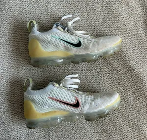 Nike Air Vapormax Flyknit 2 thumbnail 3