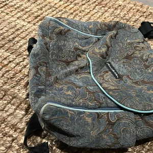 Petunia Pickle Bottom Baby Chic Convertable Diaper Bag Green thumbnail 4