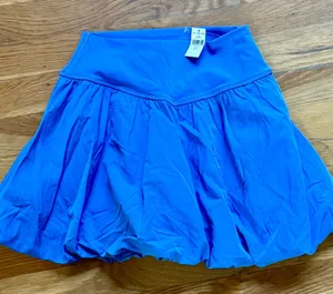 NWT Aerie Bubble Skort, Size S thumbnail 1