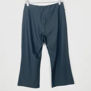 Nike Grey High Waisted Athletic Capri Pants thumbnail 2