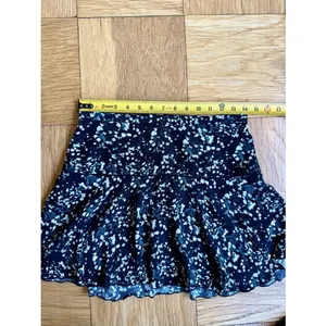 Aritzia Sunday Best Zelda Mini Skirt, Size 2, Black w/ White and Blue Flowers thumbnail 7