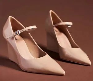 NEW MAEVE The Sibley Mary Jane Patent Leather Wedge Heels In Beige Size 39 thumbnail 1