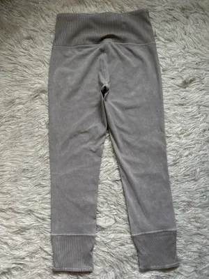 Lululemon Athletica Washed Gray Women’s Cropped High-Waist Leggings Size 4 thumbnail 4