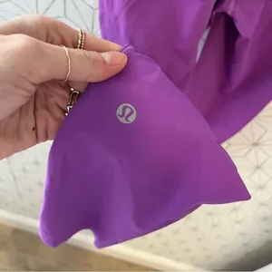Lululemon Base Pace Tight 25” Magenta Energy Bra Bundle thumbnail 6