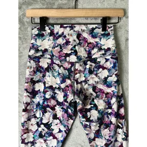 Lululemon Align Leggings‎ II 25" Utopia Multi Floral Purple White Size 6 thumbnail 4