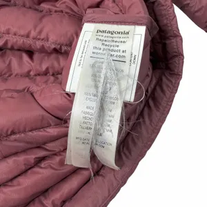 Patagonia Women’s AlpLight 800 Fill Down Dark Ruby Pullover Size XXS thumbnail 5