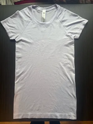 Lululemon Swiftly Tech Short Sleeve 2.0 thumbnail 2