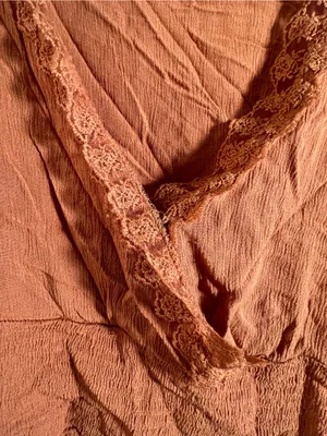 Self Love Women’s Size XL Cropped Faux Wrap Top Rust Brown Orange Lace Smocked thumbnail 4