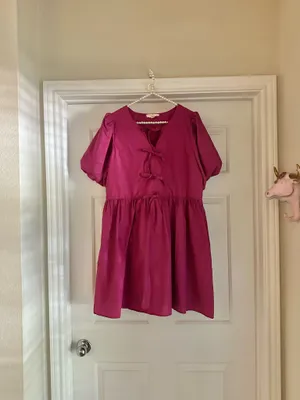 Entro Plum Bow Puff Sleeve Dress thumbnail 2