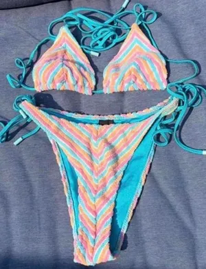 Triangl bikini  thumbnail 1