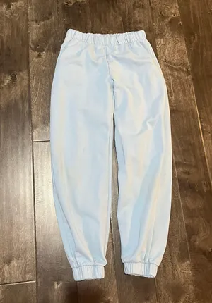Brandy Melville Rosa Sweatpants thumbnail 1