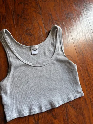 Aritzia TNA Top Crop thumbnail 2