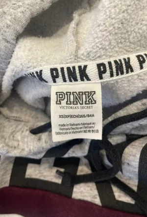 PINK Victoria’s Secret Crop Sweatshirt thumbnail 2