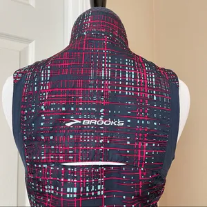 Brooks Running Shelter Technology Vest XS thumbnail 7
